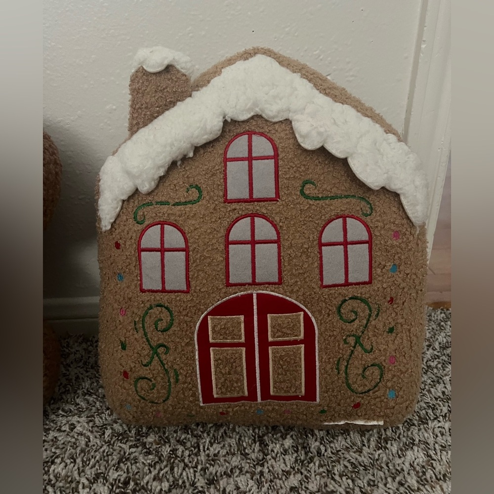 Kirklands Gingerbread House Pillow